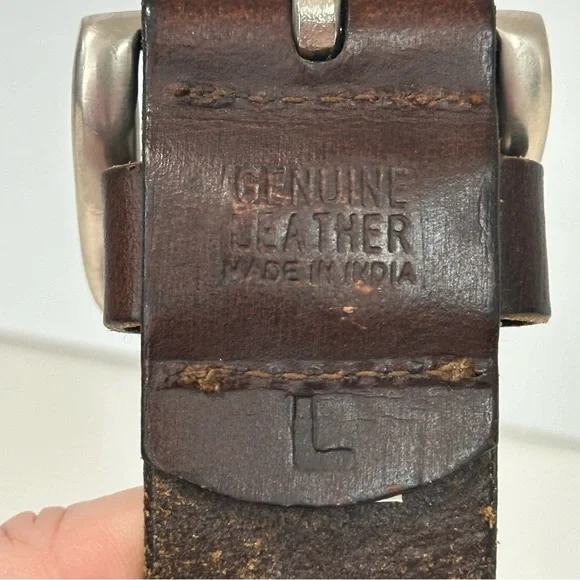 Brown Belt Genuine Leather Women’s silver Buckle Size Large Rivets - Picture 4 of 8